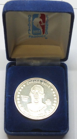 Michael Jordan 1986 - 1987 Chicago Bulls 999 Silver 1 oz Medal Round - H485