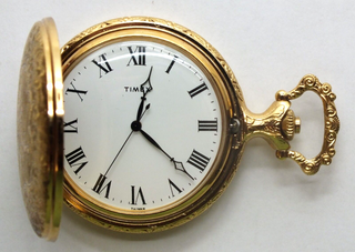 1970's Timex Hunter Case 0 jwl APX 16 size GF Pocket Watch Runs Vintage LH046