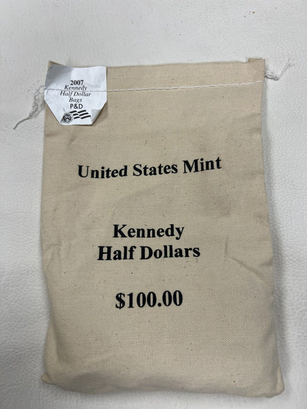 2007 Kennedy Half Dollar $100 Bag P &D 50c US Mint 200 Coins Sealed  - SR546