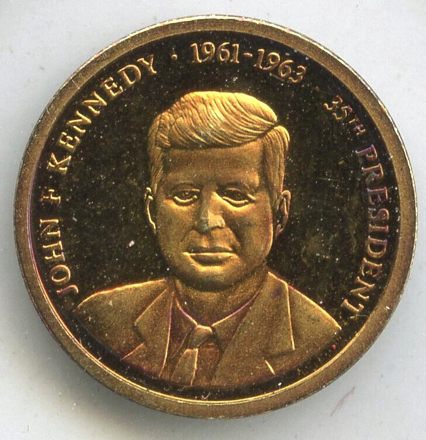 John F Kennedy 14k Gold Mini Medal Round JFK Greatest American Presidents - E884