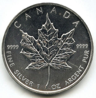 2010 Canada $5 Maple Leaf 9999 Fine Silver 1 oz Coin - Queen Elizabeth II - C341