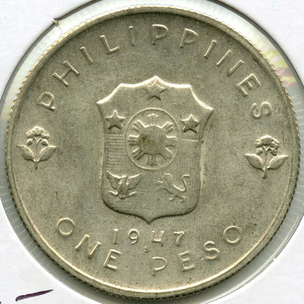 1947-S Philippines Douglas MacArthur Silver One Peso Foreign Coin DM249