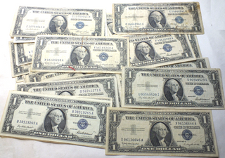 1935 & 1957 $1 Silver Certificate Notes Lot of (100) Currency Dollars - E976